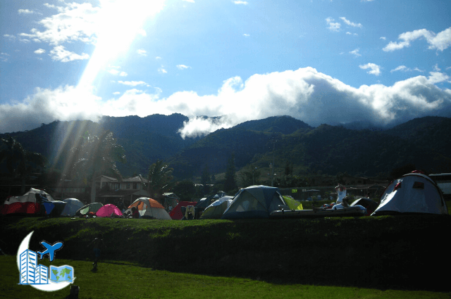 camping en el embalse club náutico